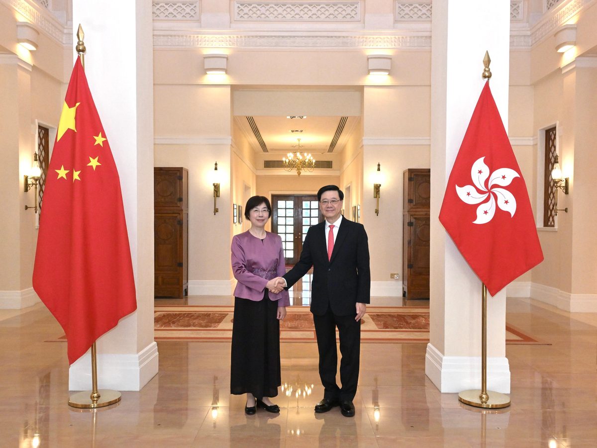 李家超晤亞投行行長，辦事處將落戶香港